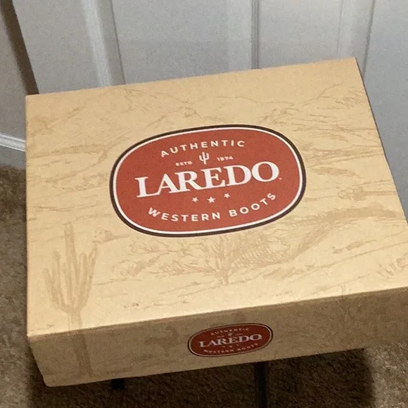 Laredo Maddie Tan Distressed Round Toe Boots - Size 10W
